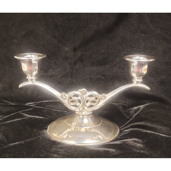 Vintage 1960s Oneida Silverplate Double Taper Candle Holder - Picture 3 of 14
